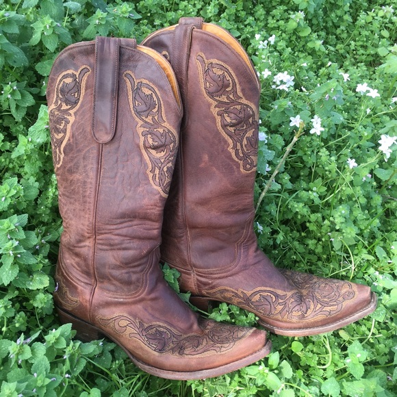 Old gringo cowboy boots!