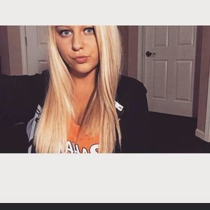 Meet your Posher, Haley