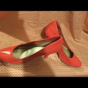 Jaclyn Smith Coral Heels