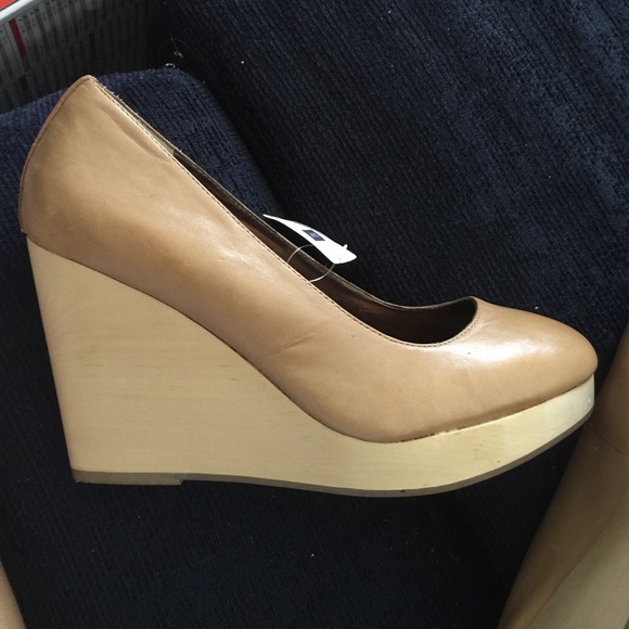 Wooden wedges