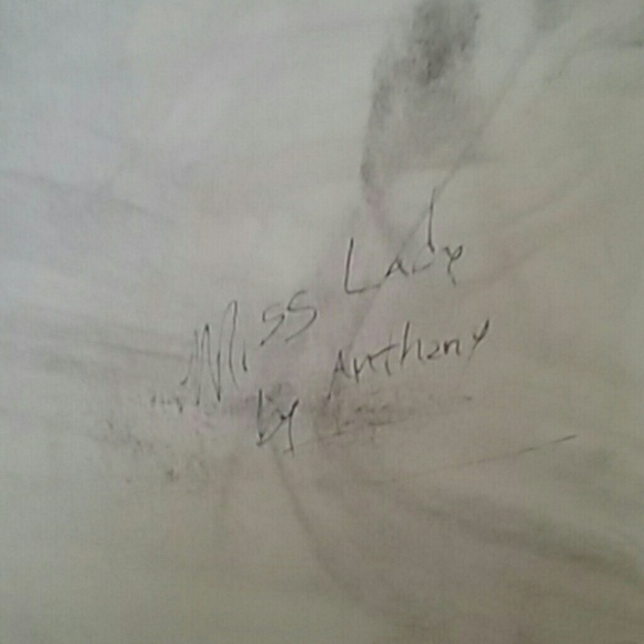 Miss lady by Anthony - Picture 2 of 2
