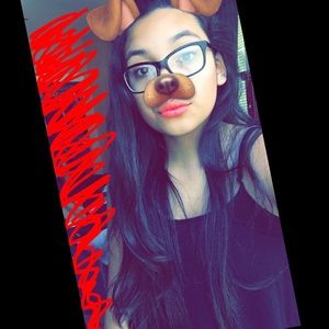 Meet your Posher, Nadia