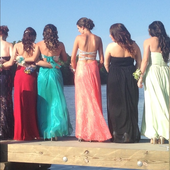 Prom Dress! - Picture 4 of 6