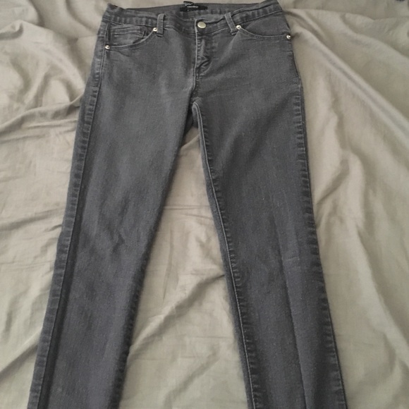 dark grey skinny jeans!