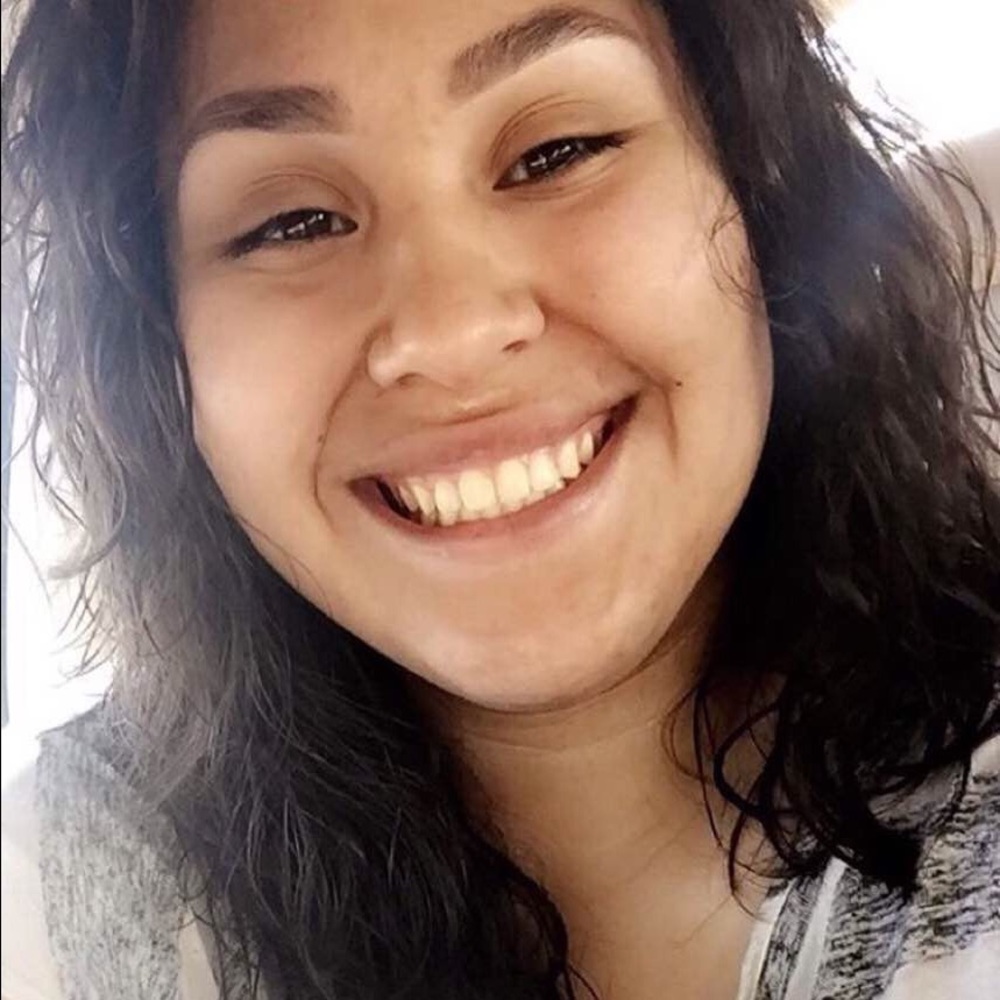 Meet your Posher, Isabel