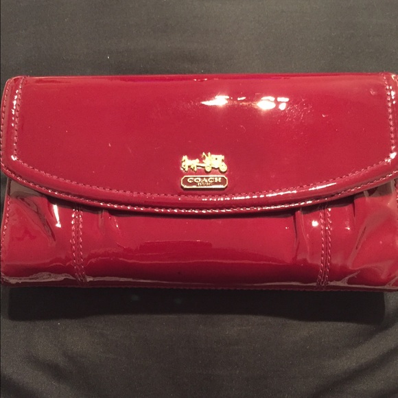Coach Handbags - 🎀Coach Madison Crimson Patent Wallet🎀