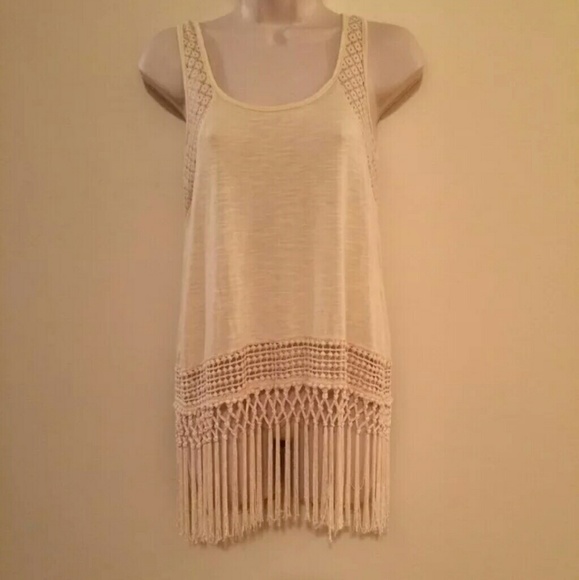 Taylor & Sage Fringe Top NWT