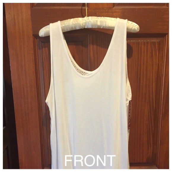 Flowy, cut-out back detail, tank top. - Picture 3 of 4