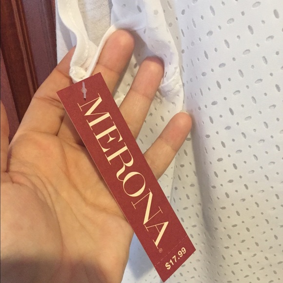 Flowy, cut-out back detail, tank top. - Picture 4 of 4