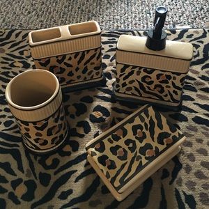 Animal Print 4 piece bath set