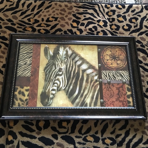 Framed Animal Print Wall Art.. Ready to Hang