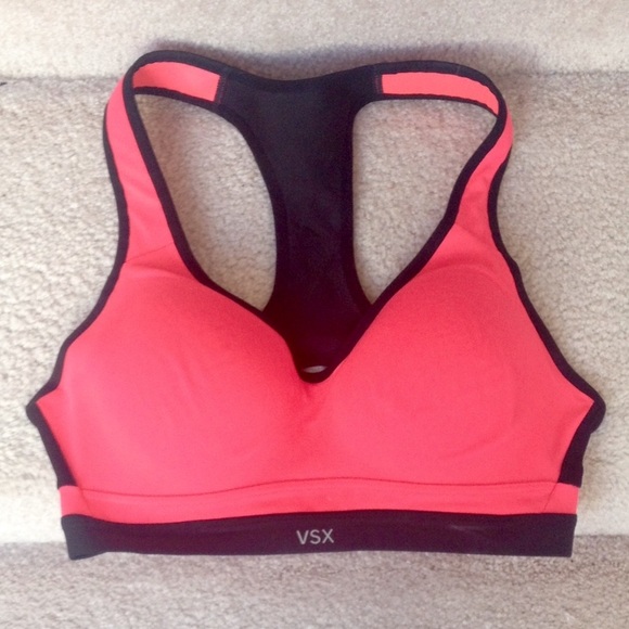 Victoria's Secret VSX Sports Bra, 32C