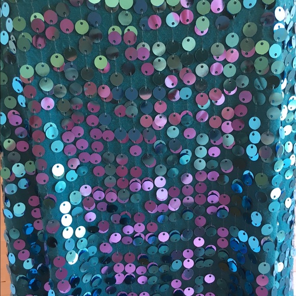 Eyeshadow Teal Sequined Top - Picture 3 of 4