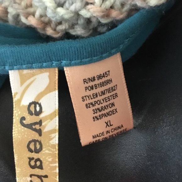 Eyeshadow Teal Sequined Top - Picture 4 of 4