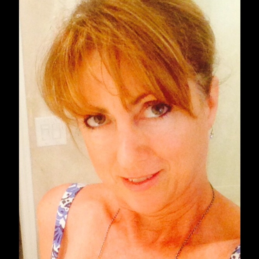 Meet your Posher, Connie