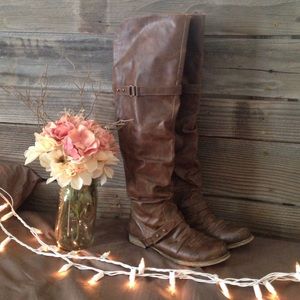 🎉FINAL PRICE🎉Gorgeous over the knee boots