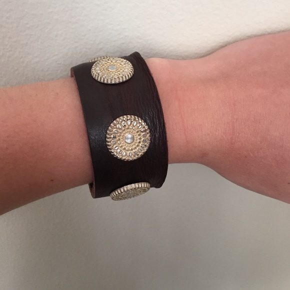 Leather bracelet