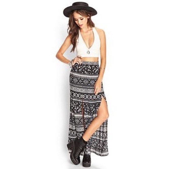 NWT ✨Printed Maxi Skirt