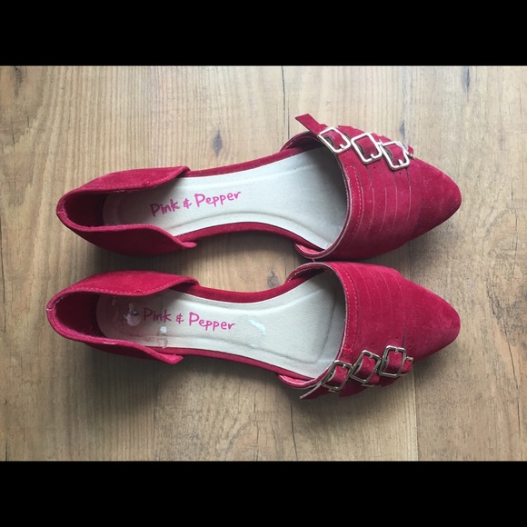 Pink & Pepper flats