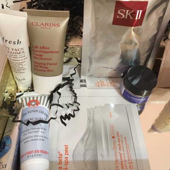 New one,friend send me as a gift.must have - Picture 3 of 4