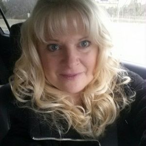 Meet your Posher, Cyndi