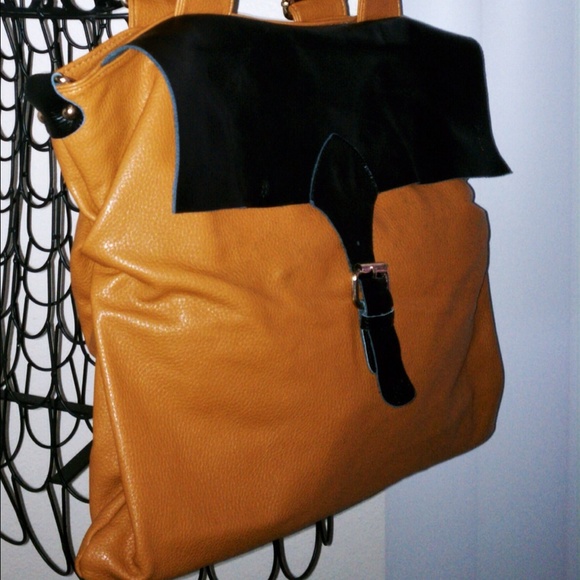 **Reduced** Faux Leather Two-Tone Tote