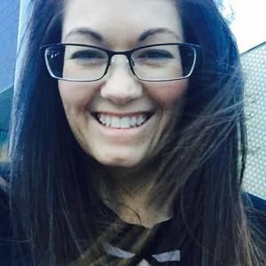 Meet your Posher, Holly