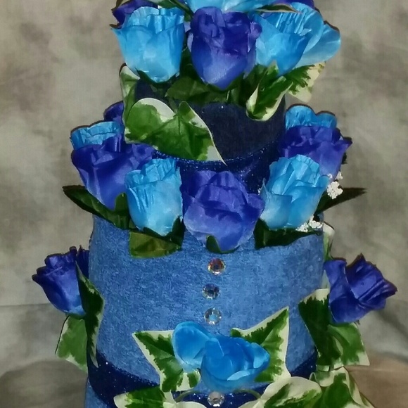 ( sold) Towel arrangement