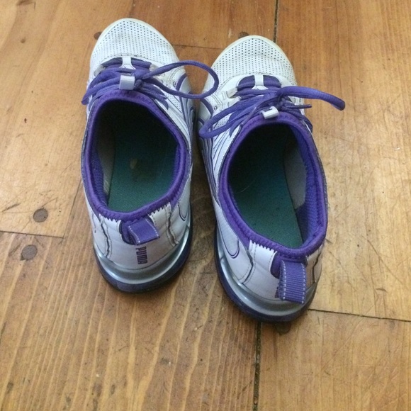 💥 MUST GO 💥 Puma shoes - Picture 4 of 4