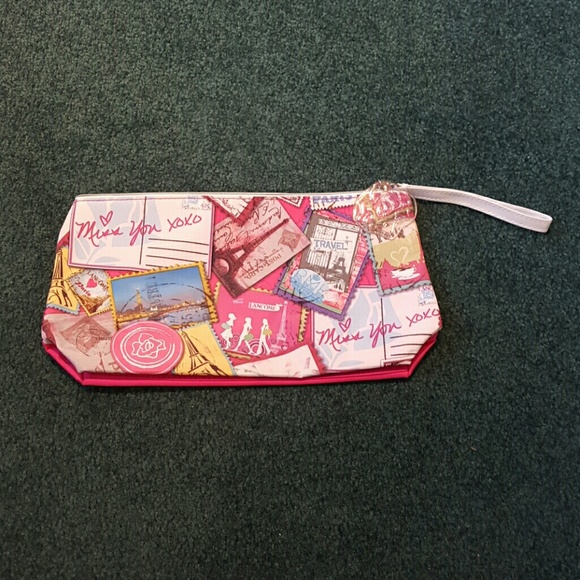 Makeup bag