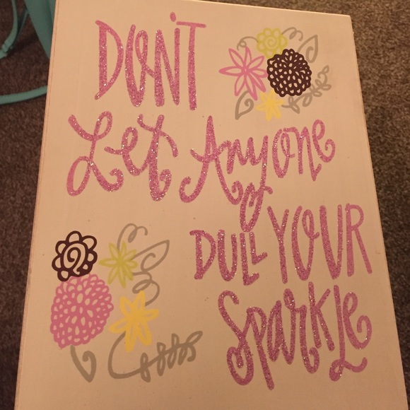 Don't let anyone dull your sparkle canvas 💗 - Picture 2 of 2