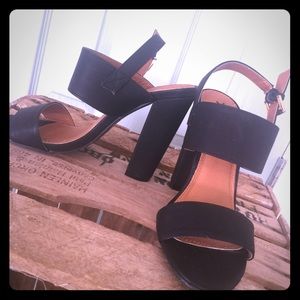 Chunky Heel Dress Sandals