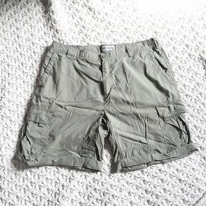 Columbia hiking shorts