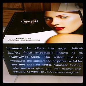 Luminess professional cosmetic airbrush system!