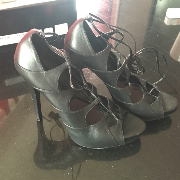 Gladiator black heels