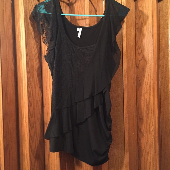 Cute black tank top