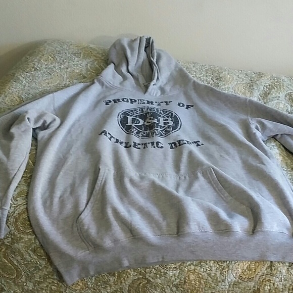 Dave and Busters sweatshirt man's sized XL