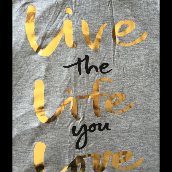 🎉HP!🎉Gray "Live Life Love" Tank Top - Picture 2 of 2