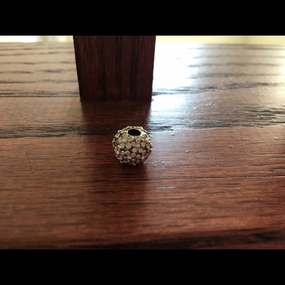 Pandora Darling Daisy Meadow charm