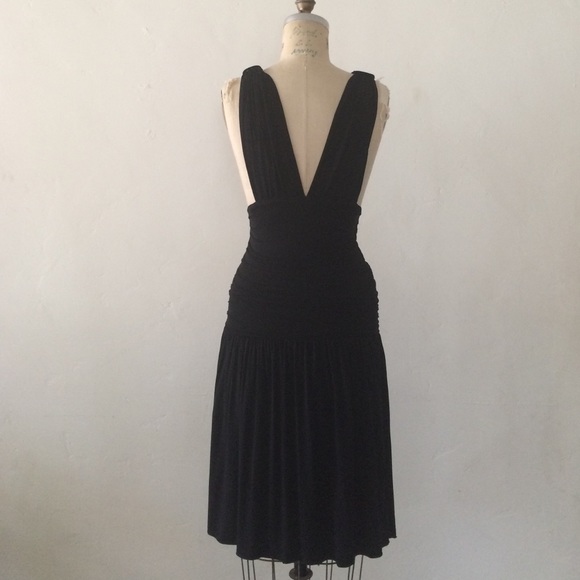 Black Sleeveless Deep V Dress Sz S - Picture 4 of 4