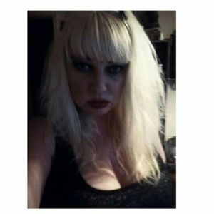 Meet your Posher, Lelania