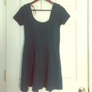 Scoop Neck Green Skater Dress