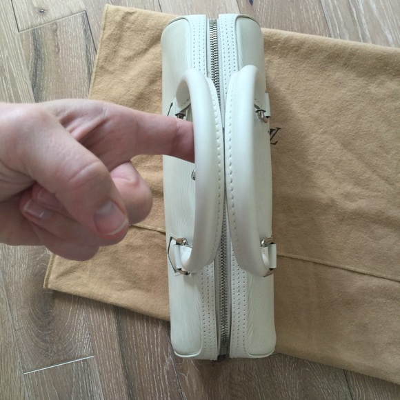 Additional Pics LV Jasmin Ivory Epi Leather - Picture 2 of 4