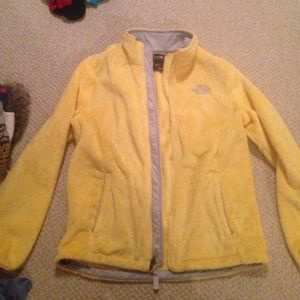North Face osito yellow