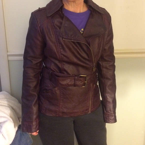 Guess Jacket - Picture 2 of 2