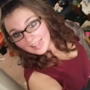 Meet your Posher, Renee