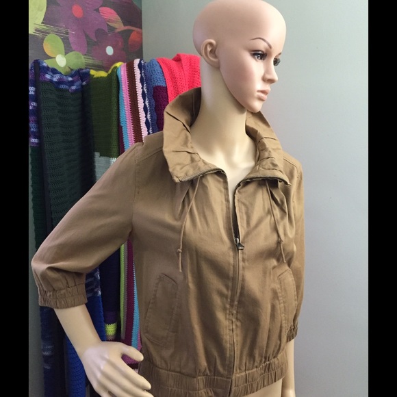 🌻OLD NAVY LIGHT COVER UP/JACKET🌻