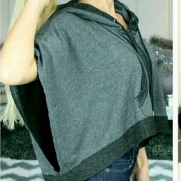 FUN BATWINGED HOODED SWEATSHIRT / HOODIE - Picture 3 of 4