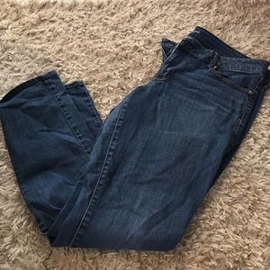 AE size 18 super stretch skinny jeans