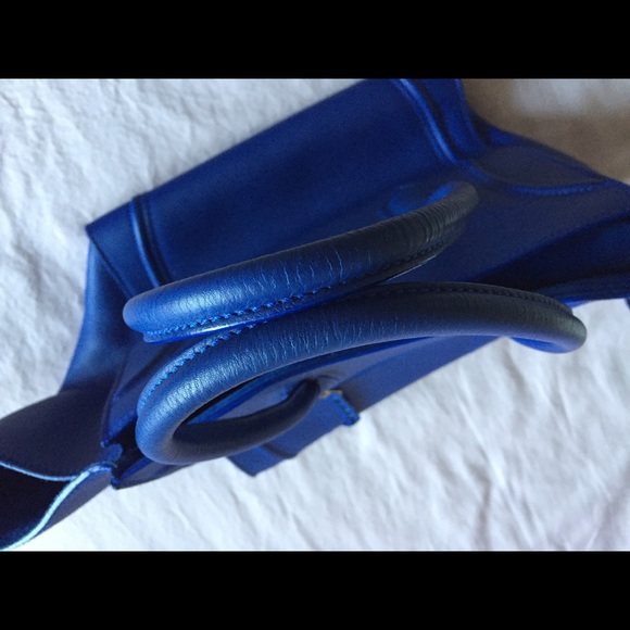 Celine Royal Blue Medium Phantom Tote Bag - Picture 4 of 4